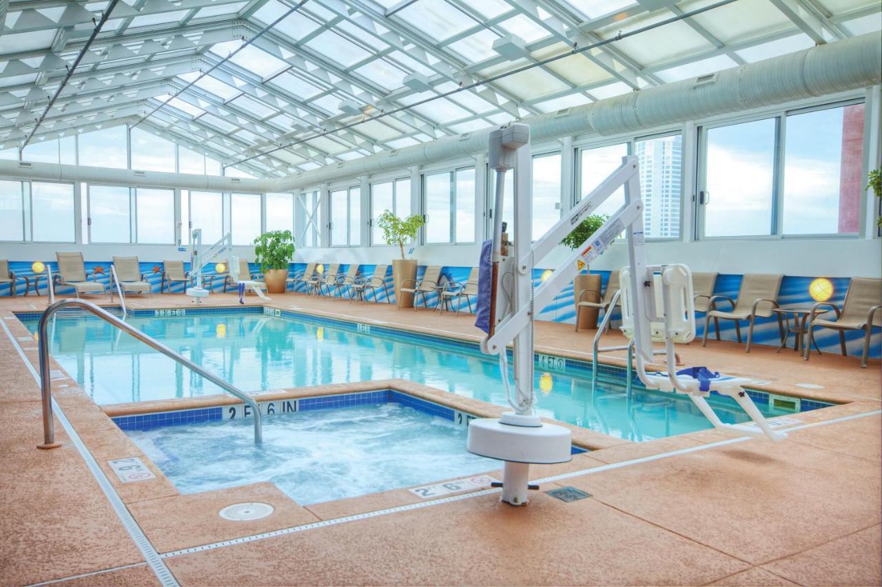 Отель Club Wyndham Skyline Tower Атлантик Сити Экстерьер фото