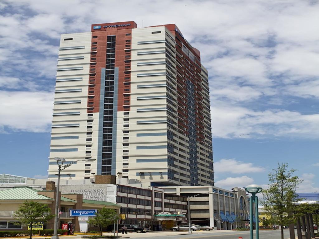 Отель Club Wyndham Skyline Tower Атлантик Сити Экстерьер фото